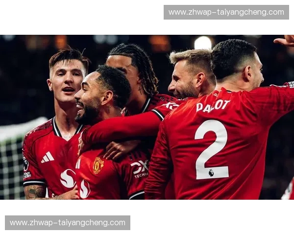 红魔撞枪手：在那些热血沸腾的“曼联vs阿森纳视频”里，藏着我们回不去的青春与永恒的疯狂